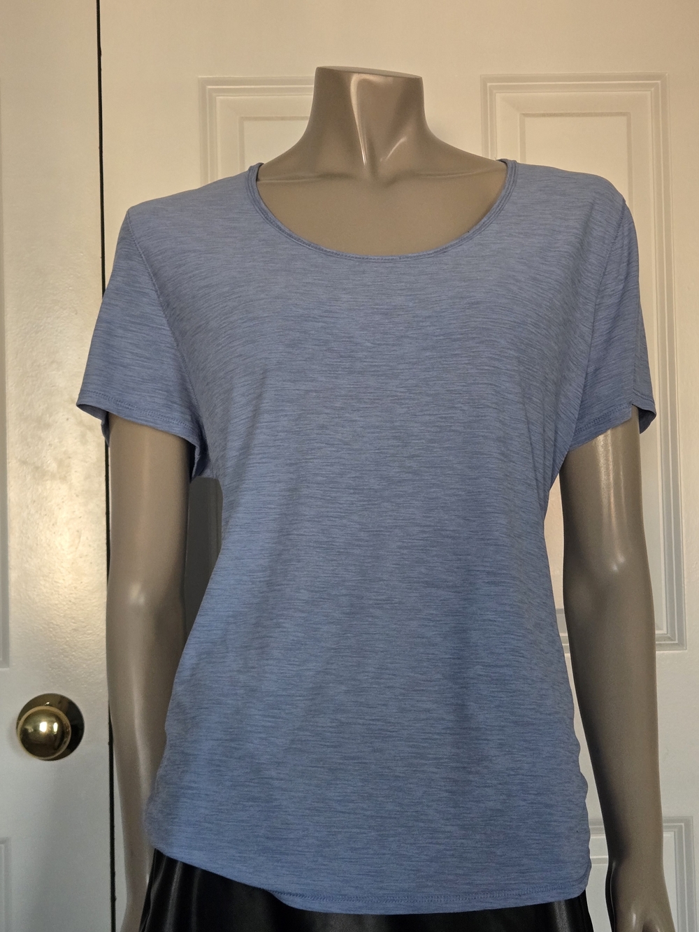 Light Blue Open Back Mesh Top – Size XXL